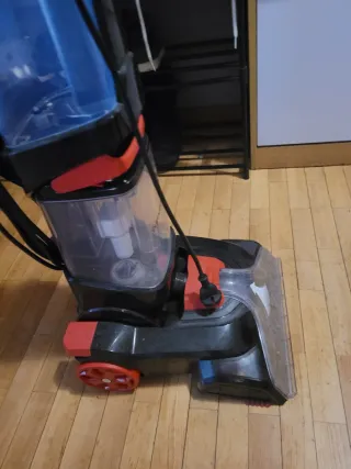 Aspiradora de alfombras CLEANMAXX