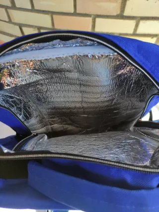 Mochila nevera azul nueva