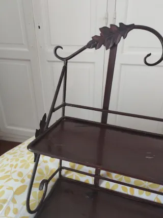 Scaffale decorativo in ferro