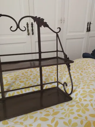 Scaffale decorativo in ferro