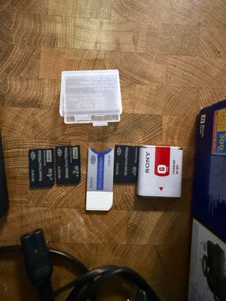 Cámara Sony Cybershot DSC-H50 Negra