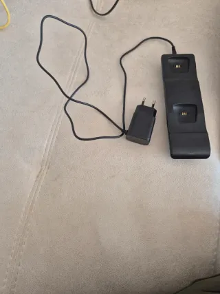 Consola Sony PS4 Negra + Accesorios