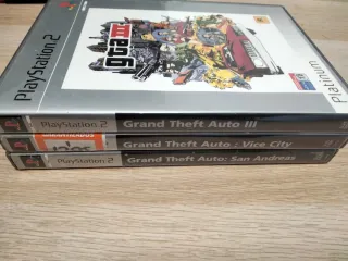 Colección GTA PS2: III, Vice City, San Andreas