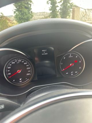 Mercedes-Benz Clase C Coupé 220d AMG Line | Automá