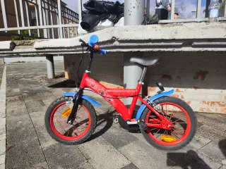 Bicicleta Infantil Spiderman Roja