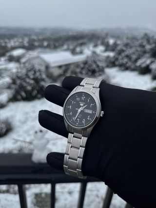 Seiko 5 SNK063J5 Esfera Negra Árabe Automático