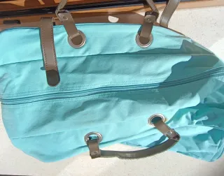 Bolso multiusos azul claro