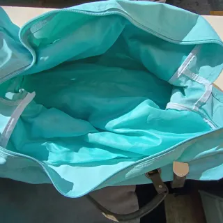 Bolso multiusos azul claro