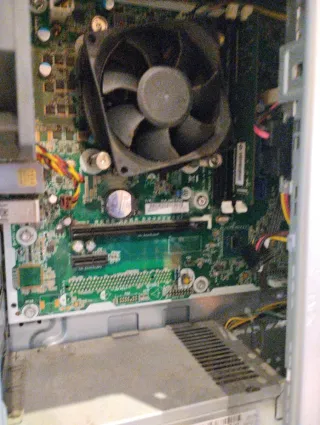 HP 290 G1 MT Ordenador Sobremesa Negro