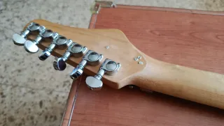 Guitarra Washburn Mercury Floyd Rose Azul