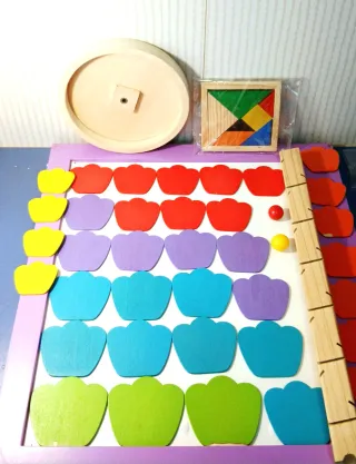 Árbol Musical Madera Colores