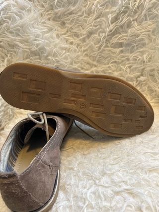 Zapatos Carlington Beige/Marrón