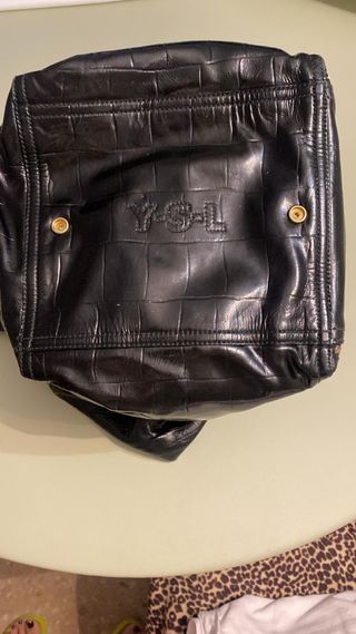 Borsa YSL Downtown in pelle nera