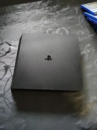 Consola PS4 + Mando + 10 Juegos