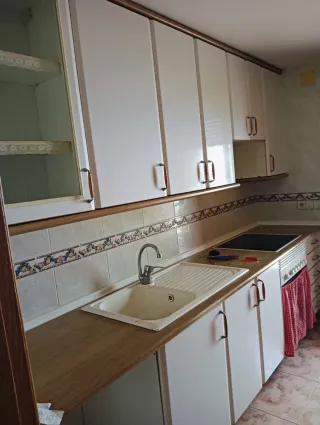 Muebles de cocina blancos