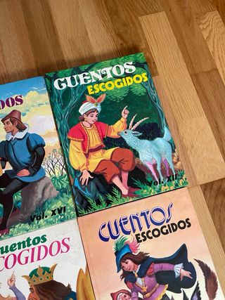 Lote de 4 libros Cuentos Escogidos