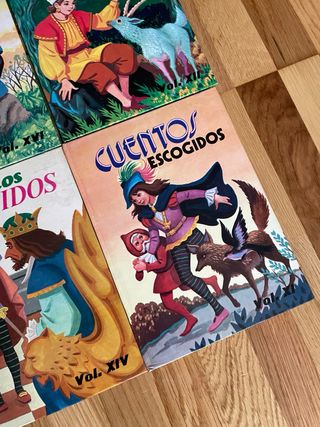 Lote de 4 libros Cuentos Escogidos