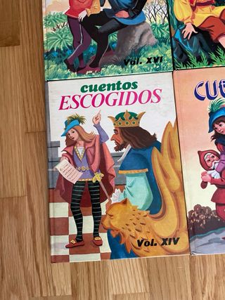 Lote de 4 libros Cuentos Escogidos