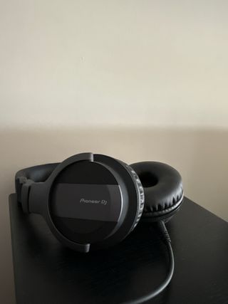 Pioneer DDJ-FLX4 + Hercules Monitor 5 + HDJ Cue1