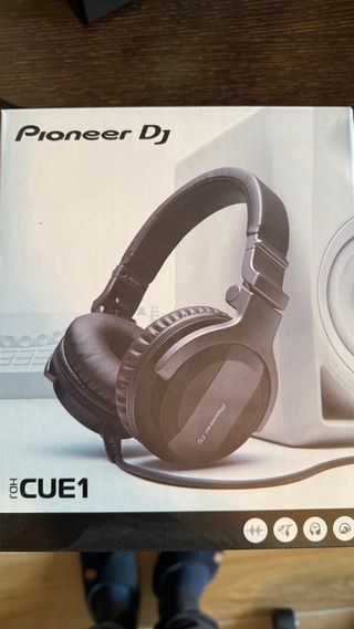 Pioneer DDJ-FLX4 + Hercules Monitor 5 + HDJ Cue1