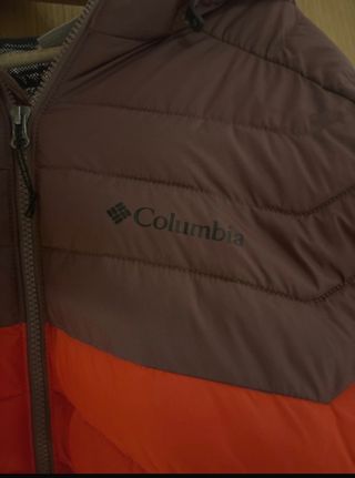 Plumas Columbia Morado y Rojo