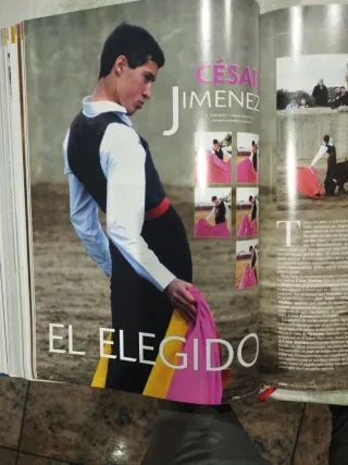 Revistas 6 Toros 6 - Año 2002 - Tomo 1