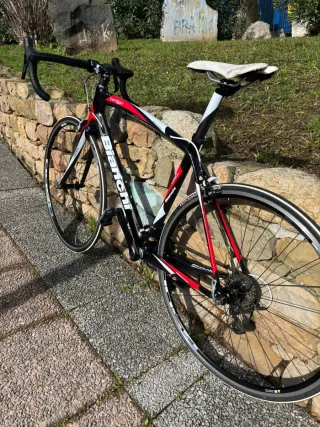 Bicicleta de carretera carbono Bianchi Vértigo