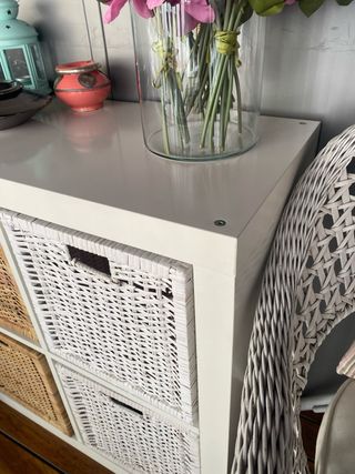 Estantería blanca 4 cubos