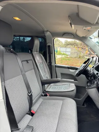 Volkswagen Transporter T5 2012