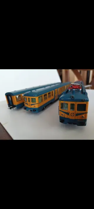 Tren Ibertren HO Suiza UT600 Azul Amarilla