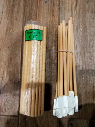 Set 30 bastoncini legno 30 + 12 posatoi nuovi