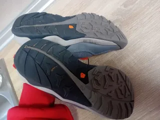 Botas niño Quechua Decathlon Talla 35