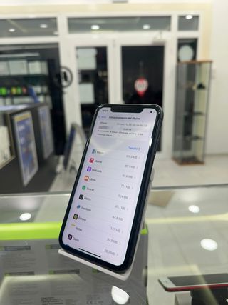 iPhone 11 64GB Negro 72%