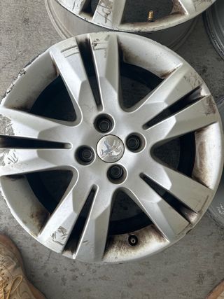 Llantas Peugeot 5008 17 2010