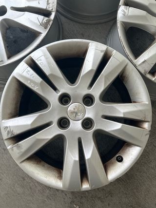 Llantas Peugeot 5008 17 2010