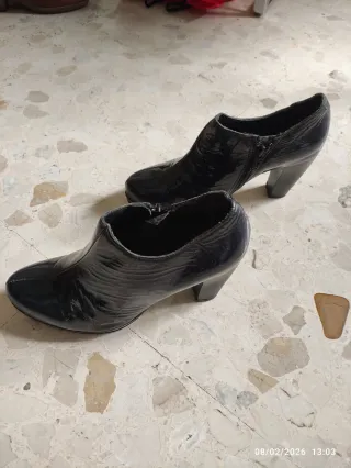 Zapatos JOSE SAEZ piel negros talla 36