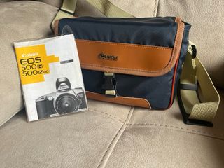 Cámara Canon EOS 500 N + Trípode