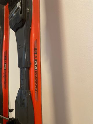 Esquís Dynastar MAX 170 con bastones