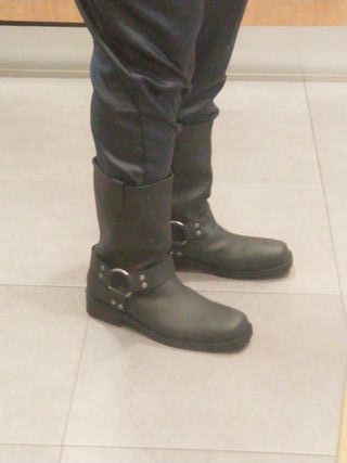 BOTAS CAMPERAS ESTILO MOTERO Nº 40 MARCA ONLY