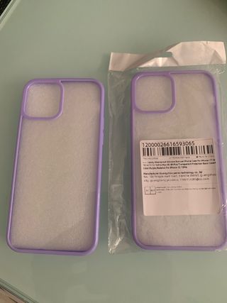 Funda iPhone 12 Morada