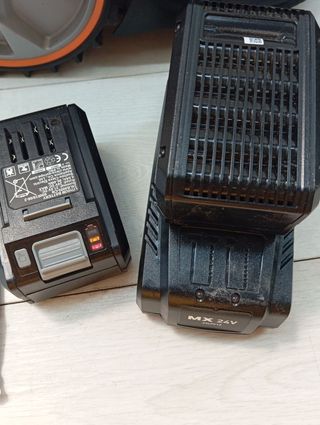 Pack de Robot cortacésped independiente de 24 V