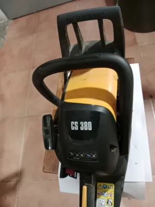 Motosierra McCulloch CS380