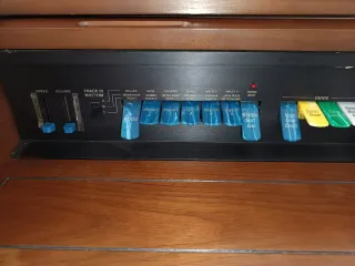 Órgano electrónico Lowrey