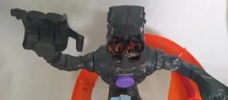 Hot Wheels Robot y Coches