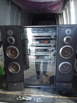 Equipo de música Fisher antiguo