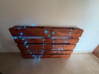 Palet de madera tratado y pintado