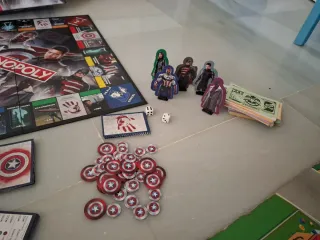 Monopoly Marvel: Falcon y Soldado Invierno