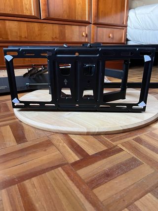 Soporte Pared TV PERLEGEAR Extensible hasta 70''