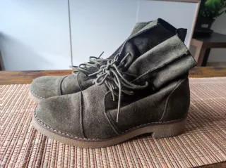 Botas efecto ante verde oliva - talla 40