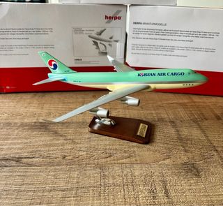 Korean Air Cargo Boeing 747-400ERF